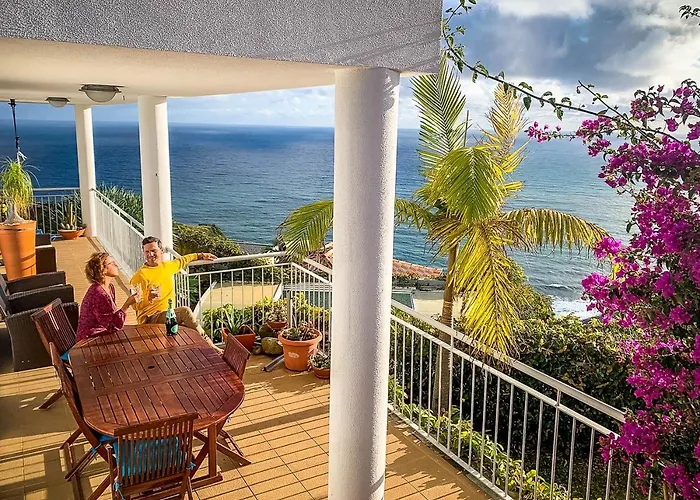 Indigo Star House * Ribeira Brava