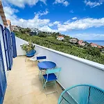 Indigo Star House בית נופש *