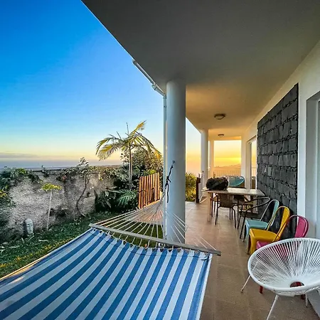 Indigo Star House *