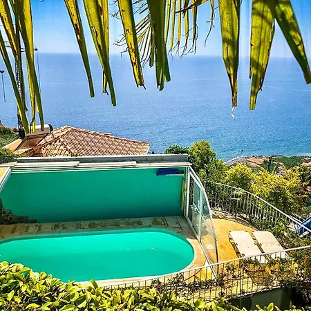 Indigo Star House * Ribeira Brava