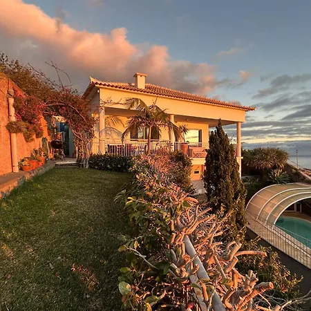 Indigo Star House Ferienhaus *