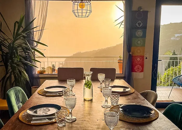 Dom wakacyjny Indigo Star House *