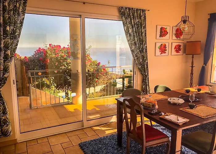 Dom wakacyjny Indigo Star House Ribeira Brava